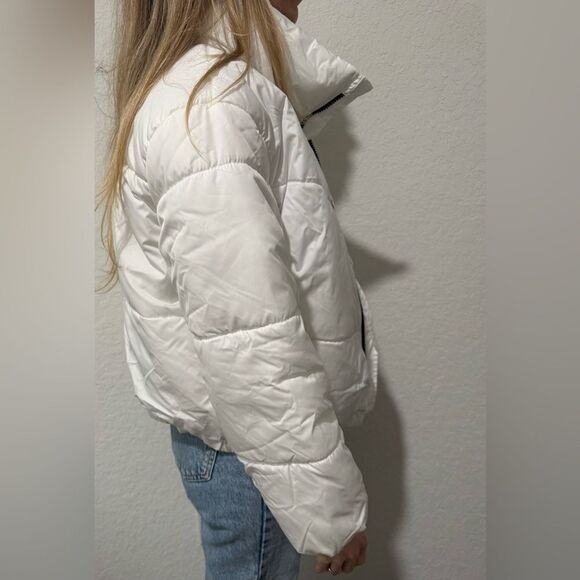 Wild Fable White Puffer Jacket Size L - Picture 2 of 6